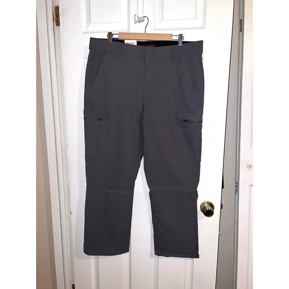 NWT WRANGLER Men's Tech Cargo Water Repellant Pant Regular Fit Size 36X29 Gray